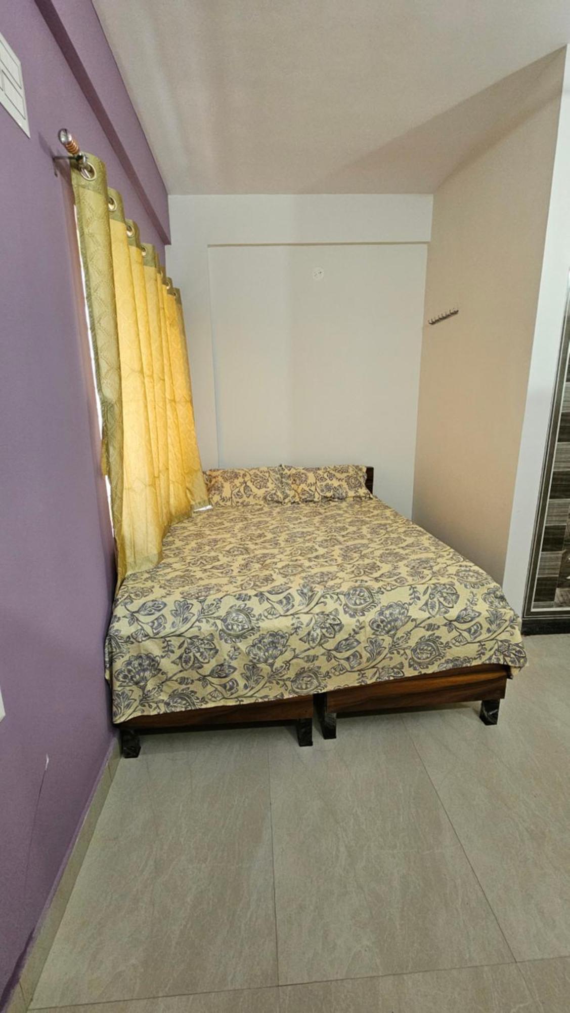 V2 Rooms Бенґалуру Екстер'єр фото
